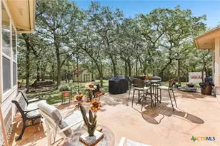 109 Elm Wood Dr, Elgin, TX 78621 - Photo 39