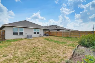 1416 Parkwood, Seguin, TX 78155 - Photo 29