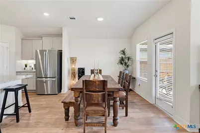 1416 Parkwood, Seguin, TX 78155 - Photo 11