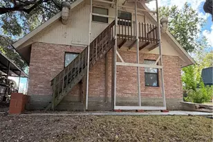 882 Buerger Ln, Seguin, TX 78155 - Photo 7