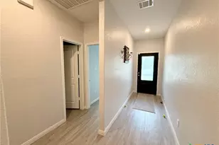 9066 Bowie Rdg, Seguin, TX 78155 - Photo 15
