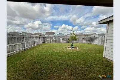 9066 Bowie Ridge, Seguin, TX 78155 - Photo 19