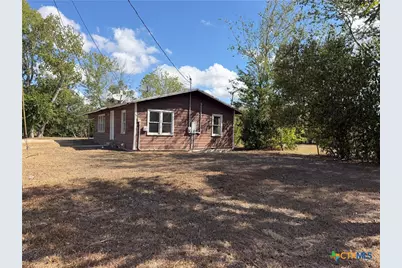 935 Campbell Street, Seguin, TX 78155 - Photo 3