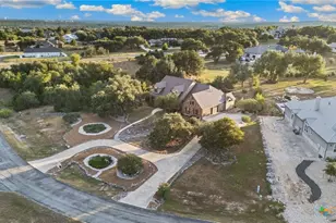 1015 Provence Pl, New Braunfels, TX 78132 - Photo 41