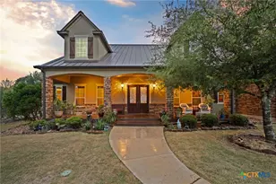 1015 Provence Pl, New Braunfels, TX 78132 - Photo 3