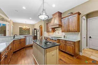 1015 Provence Place, New Braunfels, TX 78132 - Photo 5