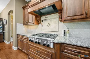 1015 Provence Pl, New Braunfels, TX 78132 - Photo 7