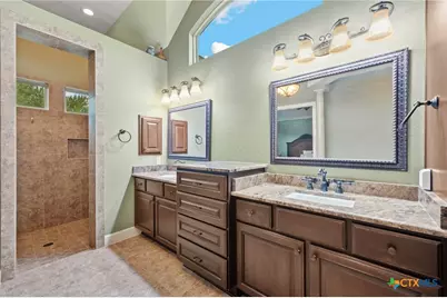 1015 Provence Place, New Braunfels, TX 78132 - Photo 17