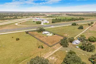 240 E Frontage Rd, Victoria, TX 77905 - Photo 9