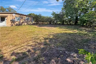 2907 Cypress St, Victoria, TX 77901 - Photo 11