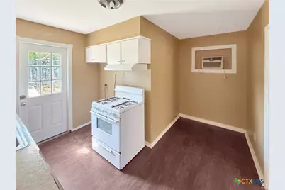 2907 Cypress Street, Victoria, TX 77901 - Photo 9