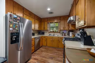 1601 Avalon St, Port Lavaca, TX 77979 - Photo 11