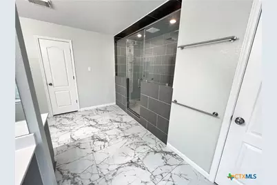 2060 Club Crossing, New Braunfels, TX 78130 - Photo 25