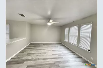 2060 Club Crossing, New Braunfels, TX 78130 - Photo 3