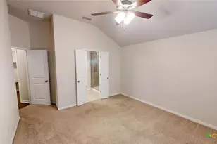 1304 Lakeway Crossing Dr, Temple, TX 76502 - Photo 17