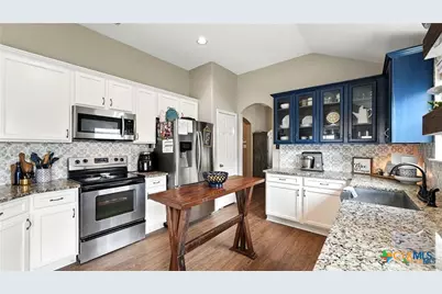 427 Roadrunner Avenue, New Braunfels, TX 78130 - Photo 19