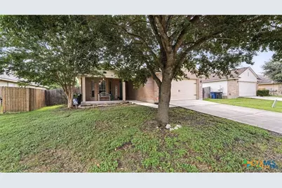 427 Roadrunner Avenue, New Braunfels, TX 78130 - Photo 3