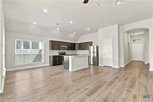 808 Fallbrook Dr, Temple, TX 76502 - Photo 9