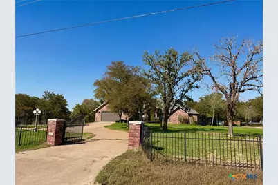 612 River Oaks Drive, Gatesville, TX 76528 - Photo 37