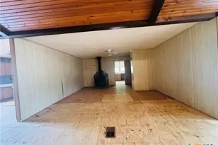 823 Mountain Rd, Gatesville, TX 76528 - Photo 5