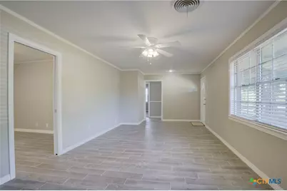 3401 Meadow Oaks Drive, Temple, TX 76502 - Photo 5