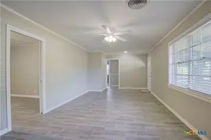 3401 Meadow Oaks Dr, Temple, TX 76502 - Photo 5