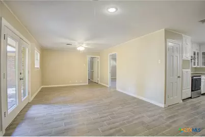 3401 Meadow Oaks Drive, Temple, TX 76502 - Photo 7