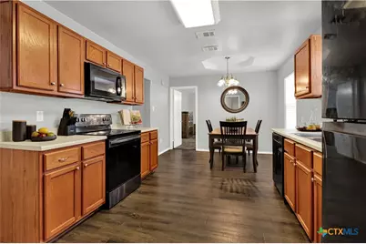 1007 E Avenue S, Belton, TX 76513 - Photo 9