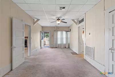 113 S Pumphrey Street, Edna, TX 77957 - Photo 17