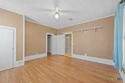 113 S Pumphrey Street, Edna, TX 77957 - Photo 31
