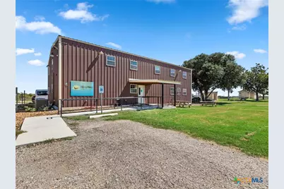 3925 Linne Road, Seguin, TX 78155 - Photo 13