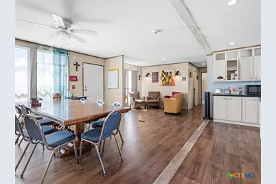 3925 Linne Road, Seguin, TX 78155 - Photo 25