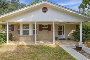 1314 Canary Ln, Seguin, TX 78155 - Photo 3