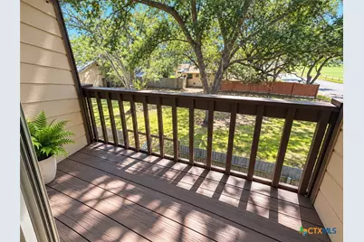 903 S Magnolia Avenue, Luling, TX 78648 - Photo 13