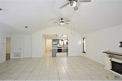 1133 Fox Run Circle, New Braunfels, TX 78130 - Photo 17