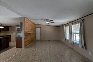 135 Water Hole Ln, New Braunfels, TX 78130 - Photo 11