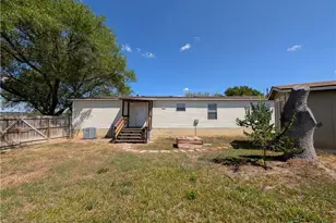 135 Water Hole Ln, New Braunfels, TX 78130 - Photo 35