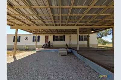 135 Water Hole Lane, New Braunfels, TX 78130 - Photo 5