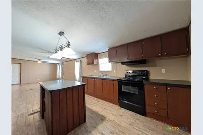 135 Water Hole Lane, New Braunfels, TX 78130 - Photo 17