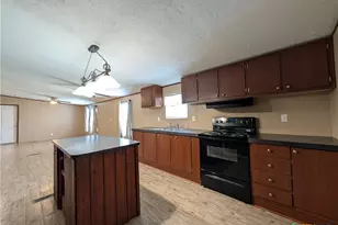 135 Water Hole Ln, New Braunfels, TX 78130 - Photo 17