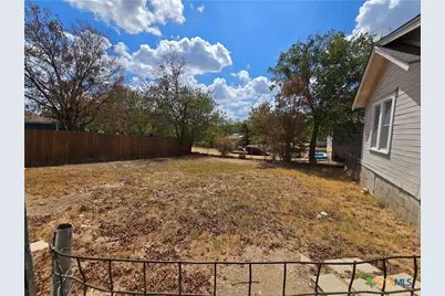 605 Park Street, Gatesville, TX 76528 - Photo 27