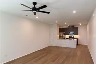 1525 Crooked River Ct, Temple, TX 76502 - Photo 3