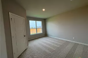 518 University Ave, Troy, TX 76579 - Photo 9