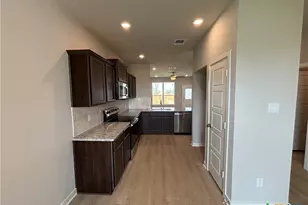 518 University Ave, Troy, TX 76579 - Photo 3