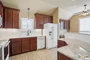 1421 Neuberry Cliffe, Temple, TX 76502 - Photo 11