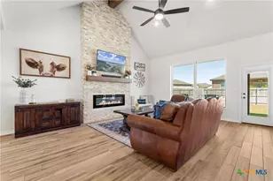 812 Eagle Crst Cv, Salado, TX 76571 - Photo 9