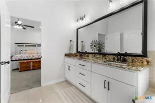 812 Eagle Crst Cv, Salado, TX 76571 - Photo 23