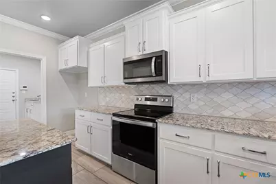 965 Northern Dancer Drive, Hewitt, TX 76643 - Photo 9
