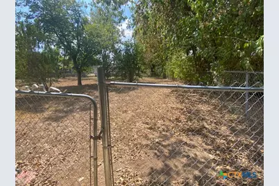 203 E 14th Avenue, Belton, TX 76513 - Photo 13