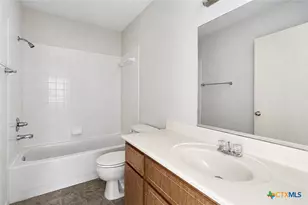 102 E Robin Ln, Harker Heights, TX 76548 - Photo 17